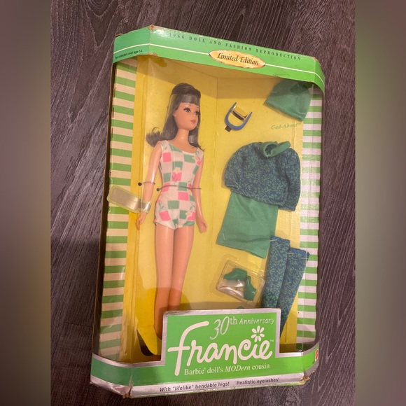 NEW, NEVER OPENED 11 Vintage Rare Barbies Bundle Lot Set From 1990’s - Picture 2 of 11